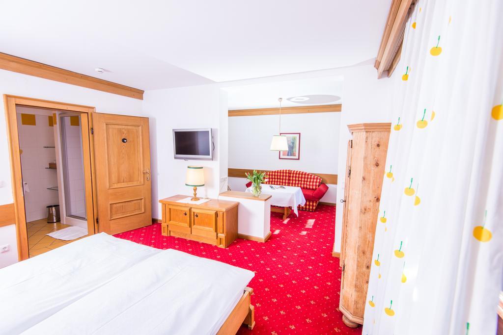 Hotel Zur Post Гольдег Экстерьер фото
